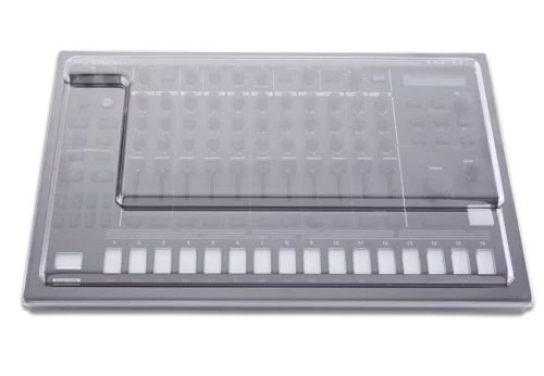 TR8S cover top
