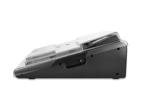 Behringer X32 Compact cover side